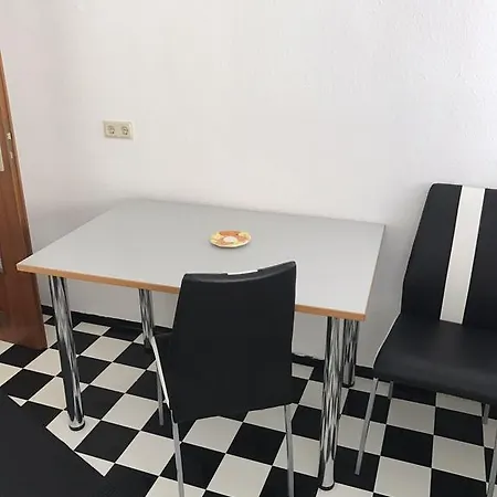 Apartment Donau *