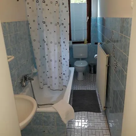 Donau Apartment *
